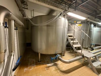 Overview picture of 1996 Jahala VI 12000 s/s vertical storage tank 12.000L